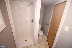 609 Harvard St, Lewistown, PA 17044 - Photo 28
