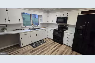 118 S Mann Avenue, Yeagertown, PA 17099 - Photo 2