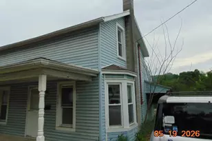 419 E Freedom Ave, Burnham, PA 17009 - Photo 2