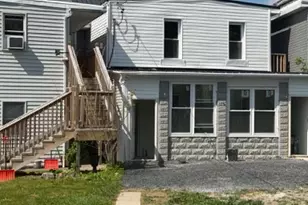 215 N Grand St, Lewistown, PA 17044 - Photo 2