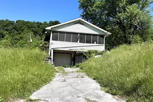 373 Strodes Run Rd, Lewistown, PA 17044 - Photo 2