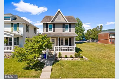521 S Wayne Street, Lewistown, PA 17044 - Photo 2