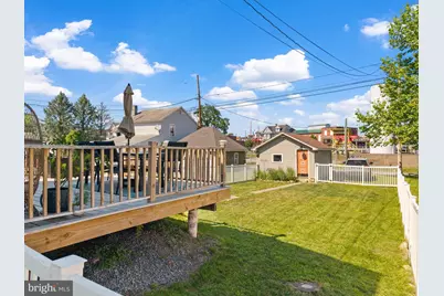 521 S Wayne Street, Lewistown, PA 17044 - Photo 4