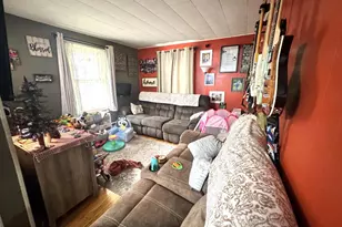 421 E Freedom Ave, Burnham, PA 17009 - Photo 10