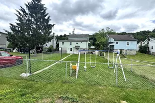 421 E Freedom Ave, Burnham, PA 17009 - Photo 18