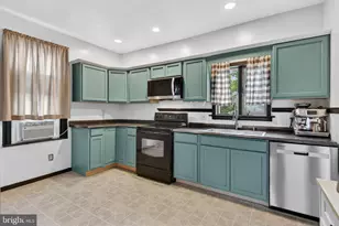 22 N Mann Ave, Yeagertown, PA 17099 - Photo 8