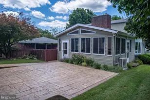 420 Yale St, Lewistown, PA 17044 - Photo 2