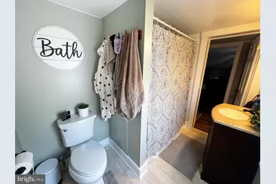 425 E Freedom Avenue, Burnham, PA 17009 - Photo 38