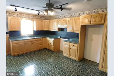 79 & 81 Electric Avenue, Milroy, PA 17063 - Photo 10
