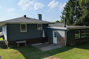 126 Brannon Ln, Lewistown, PA 17044 - Photo 8