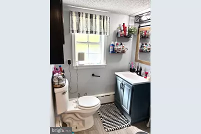 720 E Freedom Avenue, Burnham, PA 17009 - Photo 36