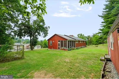 807 N Pine Street, Burnham, PA 17009 - Photo 40