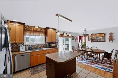 807 N Pine Street, Burnham, PA 17009 - Photo 12