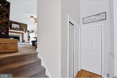 807 N Pine Street, Burnham, PA 17009 - Photo 2