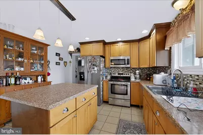 807 N Pine Street, Burnham, PA 17009 - Photo 12