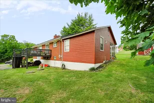 807 N Pine St, Burnham, PA 17009 - Photo 36