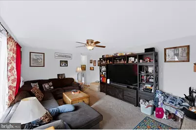 807 N Pine Street, Burnham, PA 17009 - Photo 6
