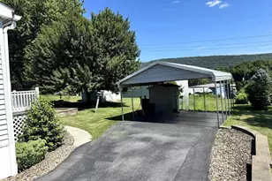 422 Princeton St, Lewistown, PA 17044 - Photo 4