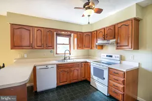 202 Sigler St, Milroy, PA 17063 - Photo 12