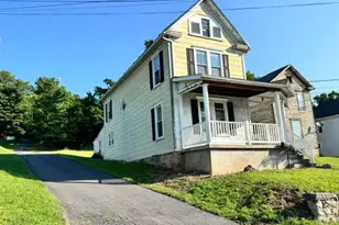 216 N Walnut St, Lewistown, PA 17044 - Photo 4