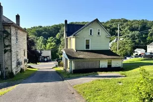 216 N Walnut St, Lewistown, PA 17044 - Photo 8