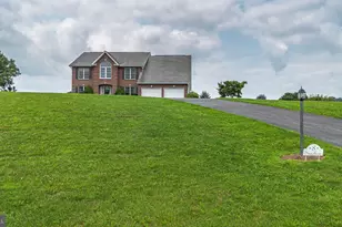8 Sunshine Cir, Lewistown, PA 17044 - Photo 30