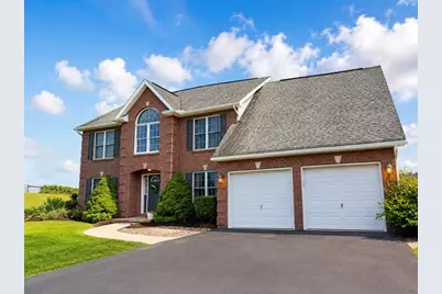 8 Sunshine Circle, Lewistown, PA 17044 - Photo 2