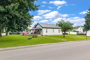 58 Center St, Milroy, PA 17063 - Photo 8