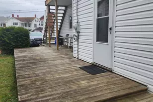 33 Forsythe St, Lewistown, PA 17044 - Photo 2