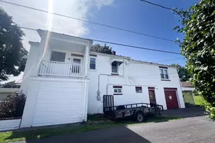 24 Laurel St, Lewistown, PA 17044 - Photo 6