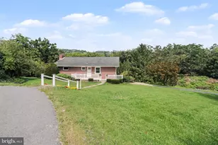 1445 Loop Rd, Lewistown, PA 17044 - Photo 2