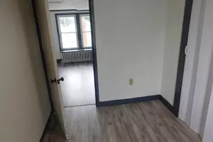 419 E Freedom Ave E, Burnham, PA 17009 - Photo 10