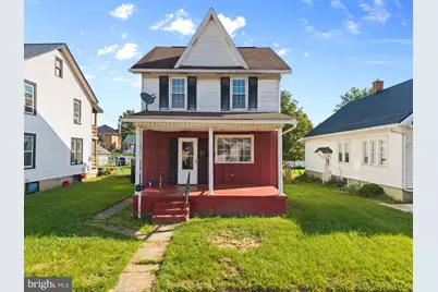 725 S Wayne Street, Lewistown, PA 17044 - Photo 1
