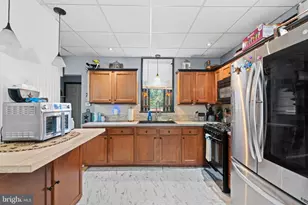 206 S Spruce St, Lewistown, PA 17044 - Photo 8