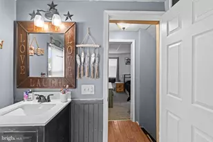 206 S Spruce St, Lewistown, PA 17044 - Photo 16