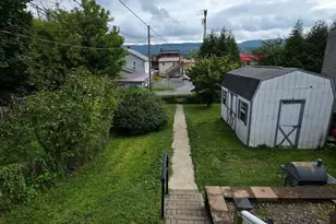 144 W 4th St, Lewistown, PA 17044 - Photo 22