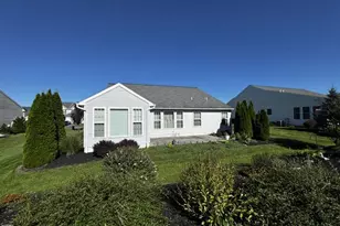 21 Cambridge Ln, Lewistown, PA 17044 - Photo 10