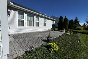 21 Cambridge Ln, Lewistown, PA 17044 - Photo 14