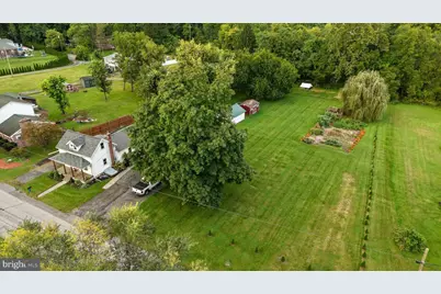 145 N Derry Avenue, Yeagertown, PA 17099 - Photo 28