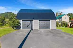 8697 E Back Mountain Rd, Milroy, PA 17063 - Photo 48