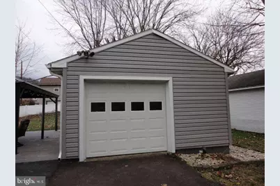 439 W Market Street, Danville, PA 17821 - Photo 4