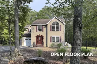 287 Sunrise Dr, Henryville, PA 18332 - Photo 2