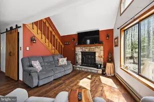 164 Fawn Rd, Pocono Lake, PA 18347 - Photo 4