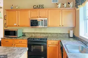 554 Pinecrest Dr, Pocono Pines, PA 18350 - Photo 10