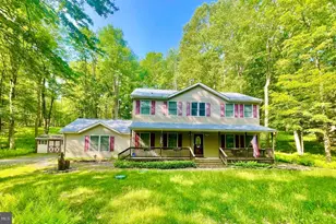 251 Tall Oak Dr, Pocono Lake, PA 18347 - Photo 2