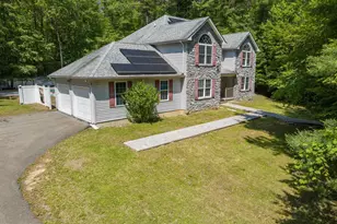 2299 Long Acre Dr, Effort, PA 18330 - Photo 2