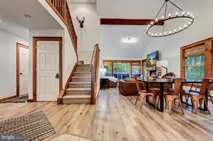 179 Hawthorne Ct, Tannersville, PA 18372 - Photo 6