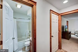 179 Hawthorne Ct, Tannersville, PA 18372 - Photo 28