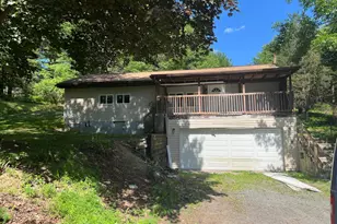 300 Silver Valley Rd, Saylorsburg, PA 18353 - Photo 20