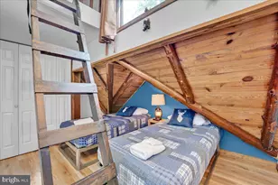 205 Falling View Ct, East Stroudsburg, PA 18302 - Photo 48